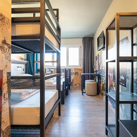 A&O Hostel Firenze Campo Di Marte מראה חיצוני תמונה