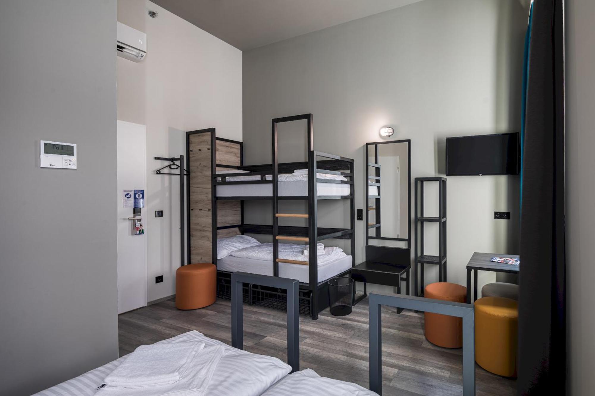 A&O Hostel Firenze Campo Di Marte מראה חיצוני תמונה
