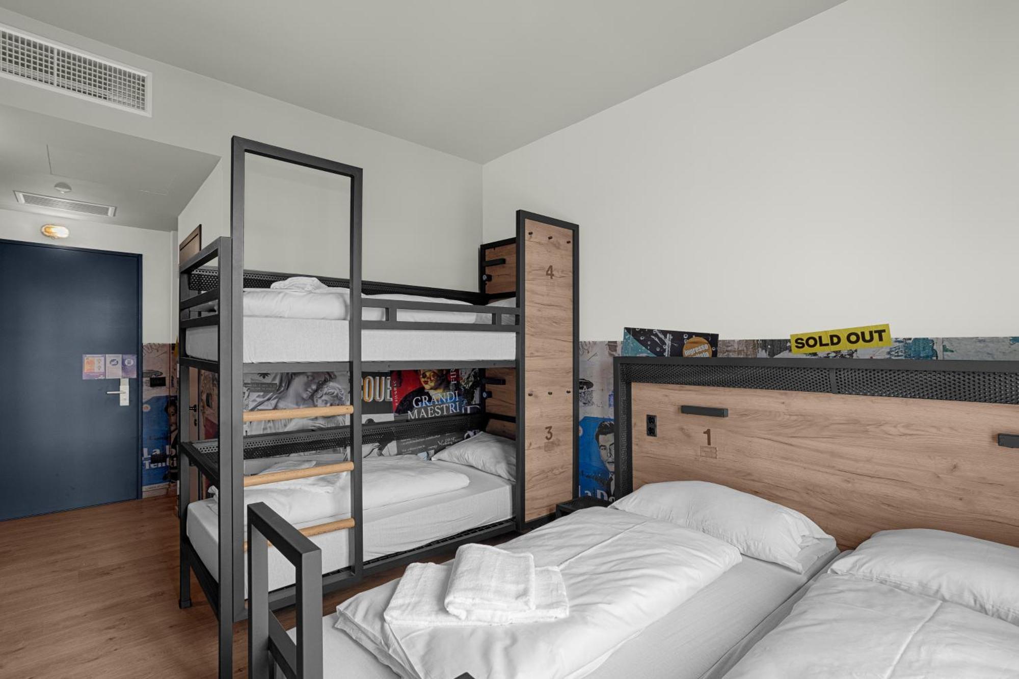 A&O Hostel Firenze Campo Di Marte מראה חיצוני תמונה